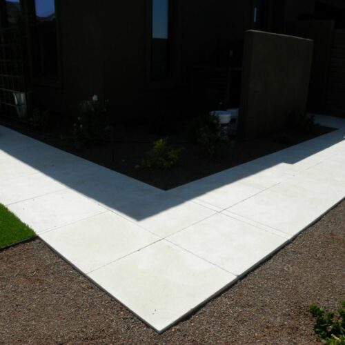 Freska Limestone Paver 24x24 Tumbled White Gray Outdoor Floor Wall Pool Patio Backyard QDIsurfaces