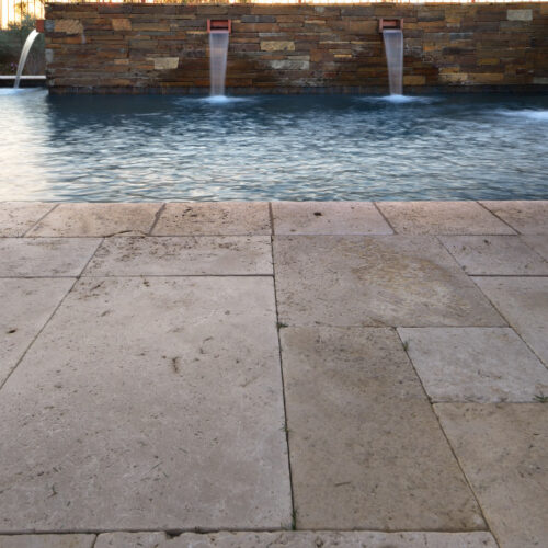 NOCE Versailles Pattern Tumbled Travertine Pavers